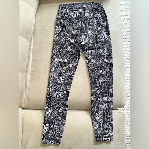 25.5” Lululemon Wunder Train HighRise Tight Tear It Up Alpine White Black Size 6 - Picture 5 of 16